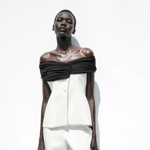 NWT ZARA 2025 collection BUSTIER TOP Off-Shoulder Top size S
🚨FIRM PRICE - Picture 5 of 14